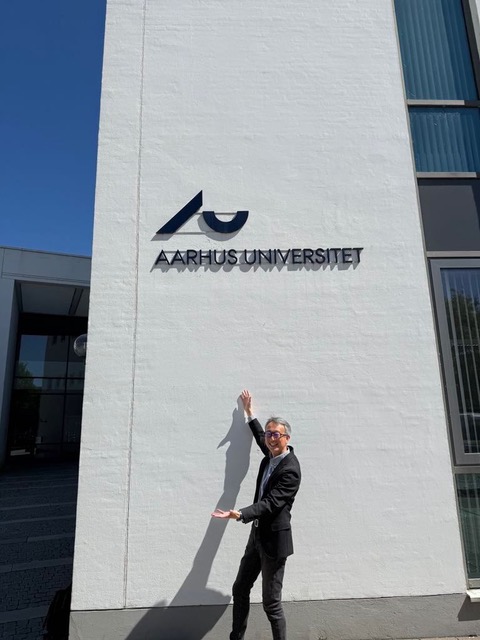 宮尾教授Aarhus大学
